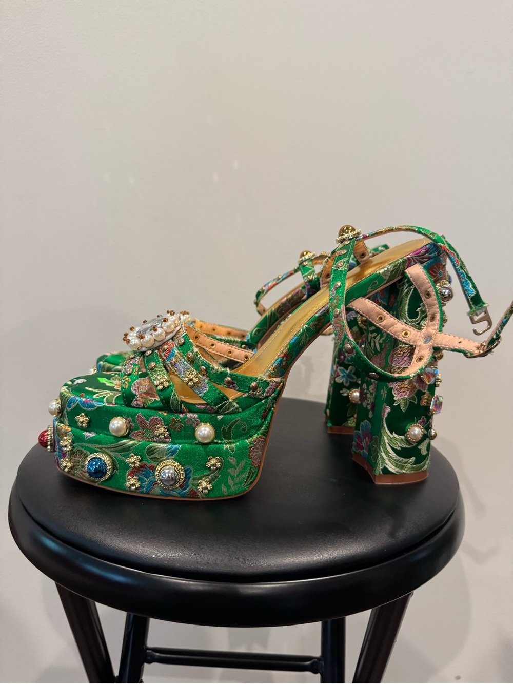 Embellished Green Floral Platform Heels with Pearl & Jewel Accents size 41